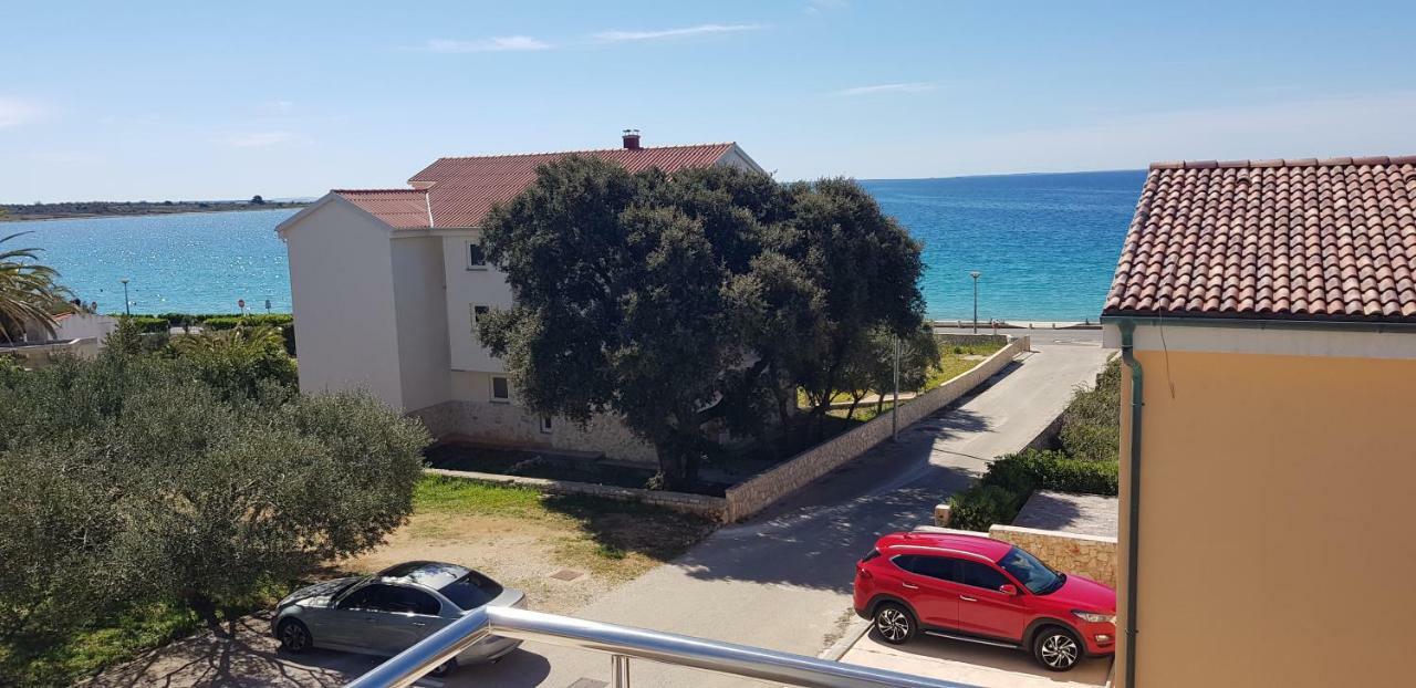 Apartments Biba Novalja Exterior photo